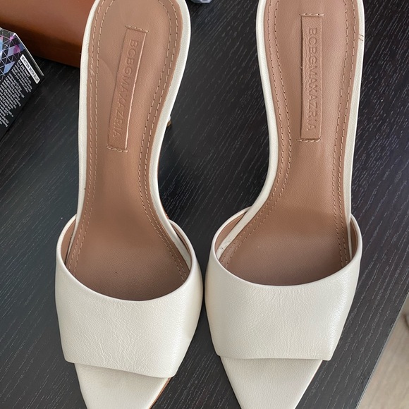 BCBG MAXAZRIA , 8.5 - Picture 3 of 5